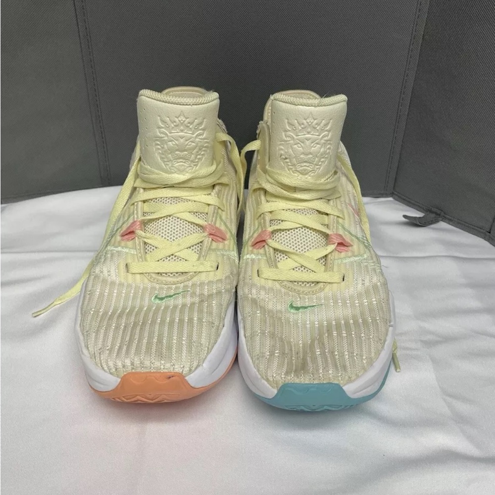 Nike Lebron Witness 6 Shoes "Easter" 11.5
